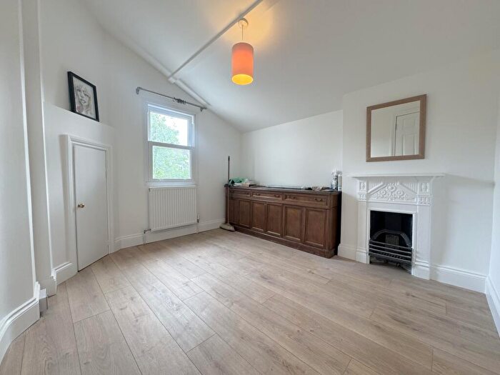 2 Bedroom Apartment To Rent In Cockburn Street, Cambridge, CB1