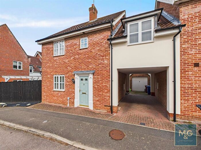 3 Bedroom Link Detached House For Sale In Daisy Avenue, Bury St. Edmunds, IP32