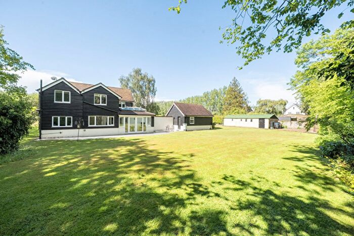 4 Bedroom Barn Conversion For Sale In Town Hill, Lingfield, RH7