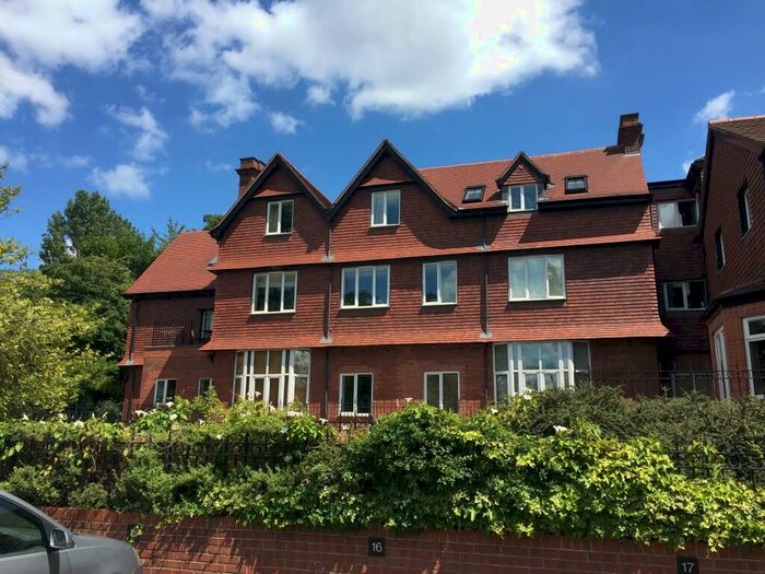 3 Bedroom Flat To Rent In Cardigan Road, Headingley, Leeds, LS6