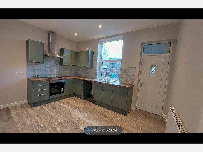 2 Bedroom Terraced House To Rent In Livingstone Street, Lees, Oldham, OL4