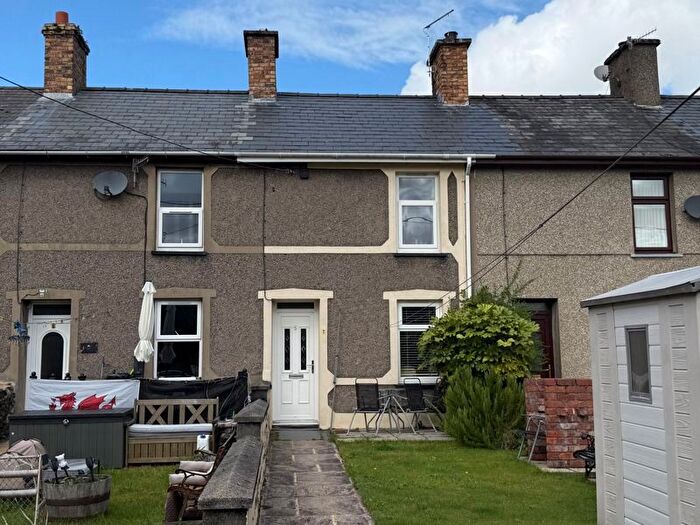 3 Bedroom Terraced House For Sale In Church Place, Penrhyndeudraeth, LL48