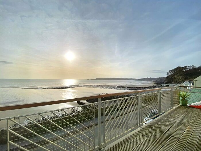 3 Bedroom Semi-Detached House For Sale In Amroth, Narberth, SA67