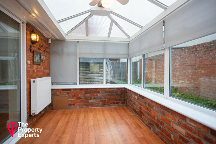 1 Bedroom Bungalow For Sale In Coley Avenue, Reading, RG1