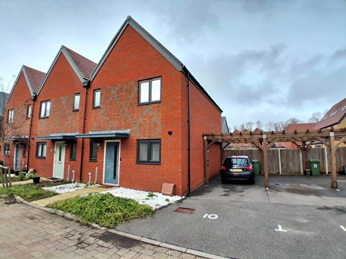 3 Bedroom House To Rent In Bella Rosa Drive, Langley, Maidstone, ME17
