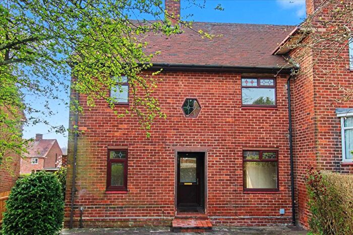 3 Bedroom Semi-detached House To Rent In Queens Road North, Eastwood, Nottingham, NG16
