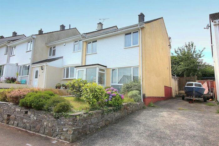 3 Bedroom End Of Terrace House To Rent In Lynher Drive, Saltash, PL12