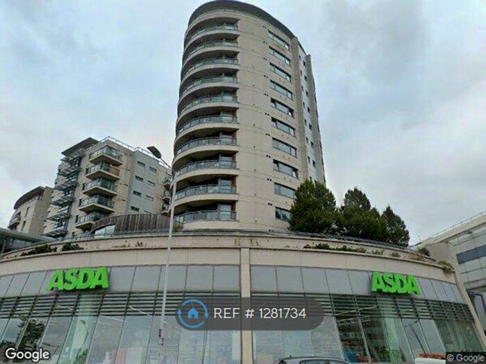 2 Bedroom Flat To Rent In Maxim Tower, Romford, RM1