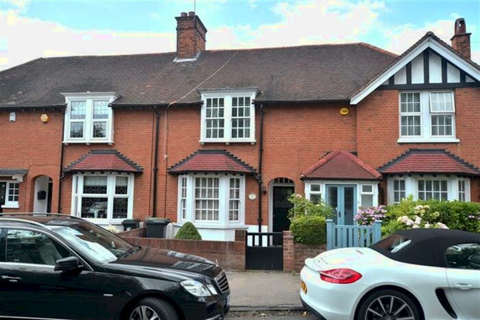 2 Bedroom Terraced House To Rent In Kings Green, Loughton, IG10