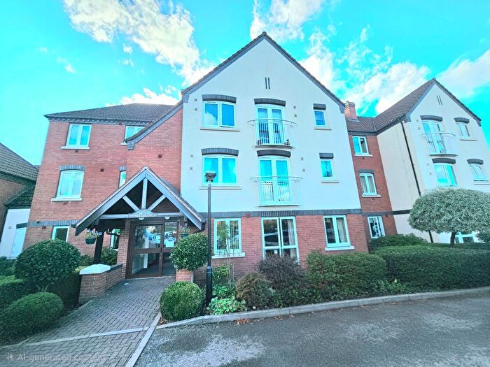 1 Bedroom Flat For Sale In Hunters Court, Streetly, Sutton Coldfield, B74