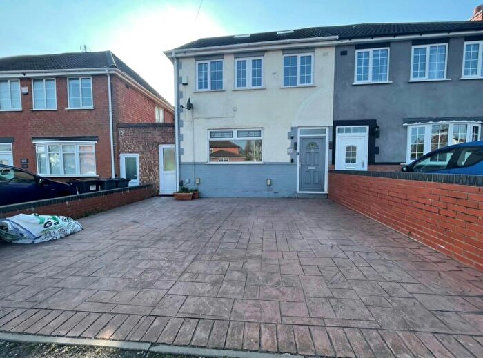 4 Bedroom Property To Rent In Worlds End Lane, Quinton, Birmingham, B32