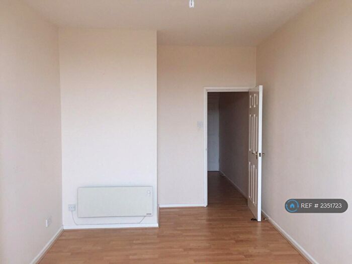 1 Bedroom Flat To Rent In Guy Street, Padiham, Burnley, BB12