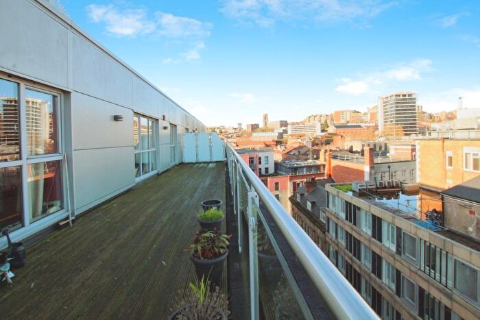 2 Bedroom Apartment To Rent In Marsh House - City Centre, BS1