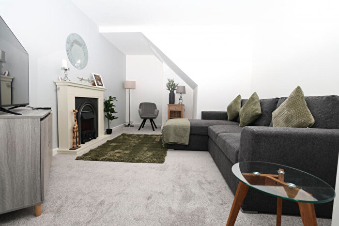 3 Bedroom Bungalow For Sale In Cosgrove Crescent, Failsworth, M35