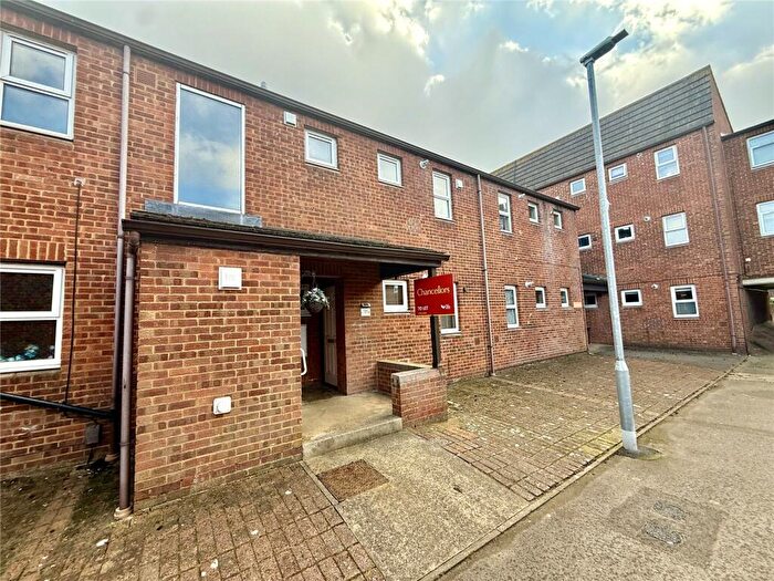 1 Bedroom Apartment To Rent In Bright Street, Gorsehill, Swindon, Wiltshire, SN2