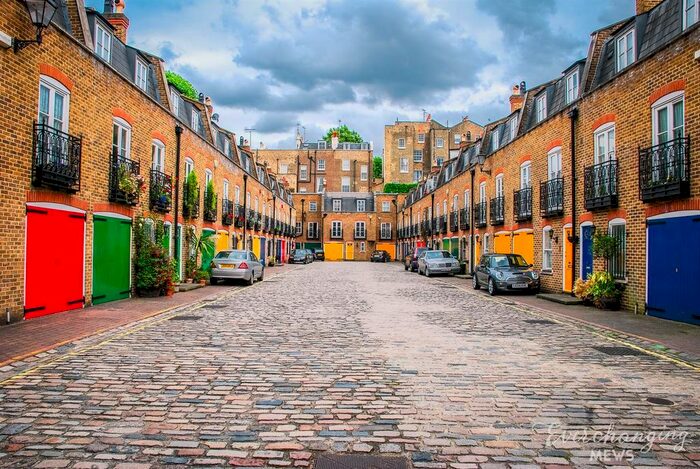 2 Bedroom Flat To Rent In Bristol Gardens, Garden Flat, Maida Vale, W9