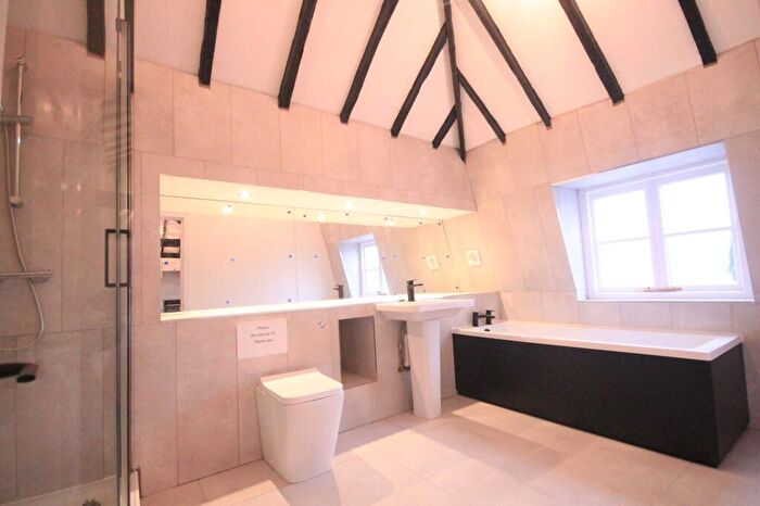 1 Bedroom Flat To Rent In Old House, Shenfield Road, Brentwood, Essex, CM15