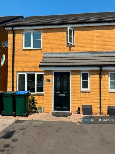 3 Bedroom Semi-Detached House To Rent In John Brooks Gardens, Coventry, CV6