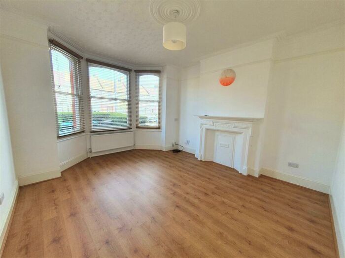 2 Bedroom Flat To Rent In Wrottesley Road, Harlesden, NW10