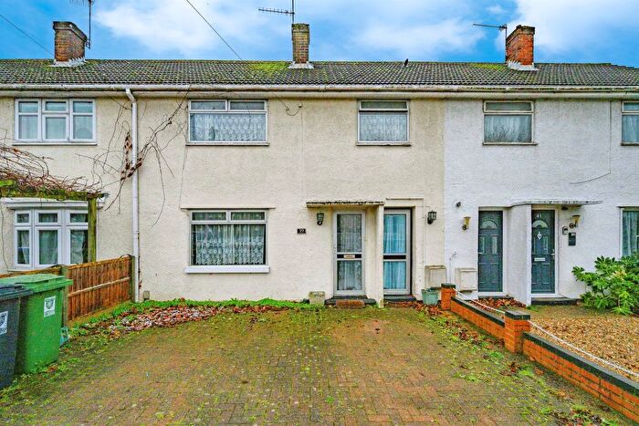 3 Bedroom Terraced House For Sale In Ritcroft Street, Hemel Hempstead, HP3