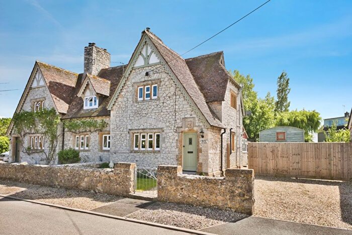 2 Bedroom Semi-Detached House For Sale In Muchelney, Langport, Somerset, TA10