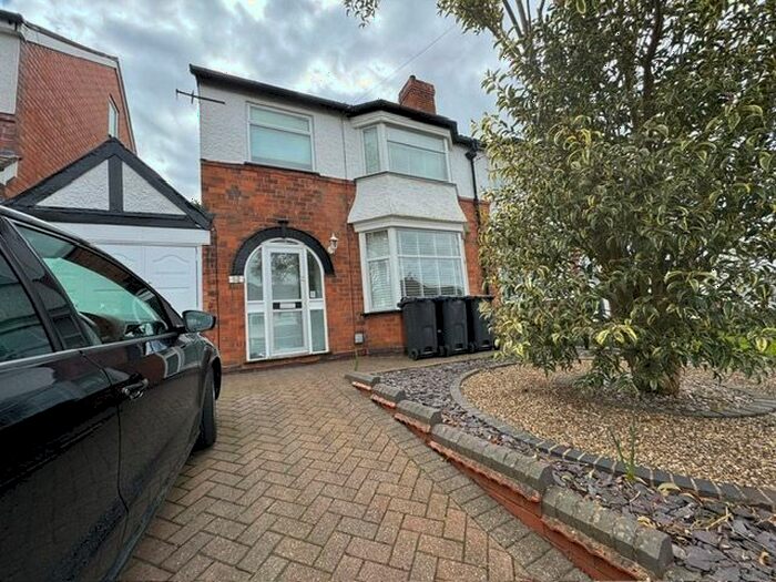 3 Bedroom Semi-Detached House To Rent In Dalbury Road, Birmingham, B28
