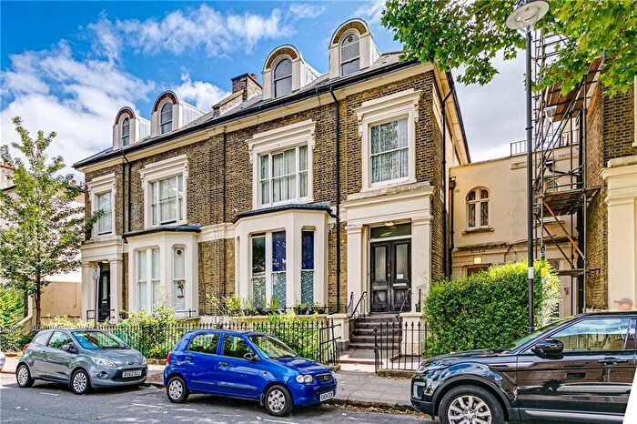 1 Bedroom Flat For Sale In Pemberton Gardens, St John's Grove Conservation Area, N19