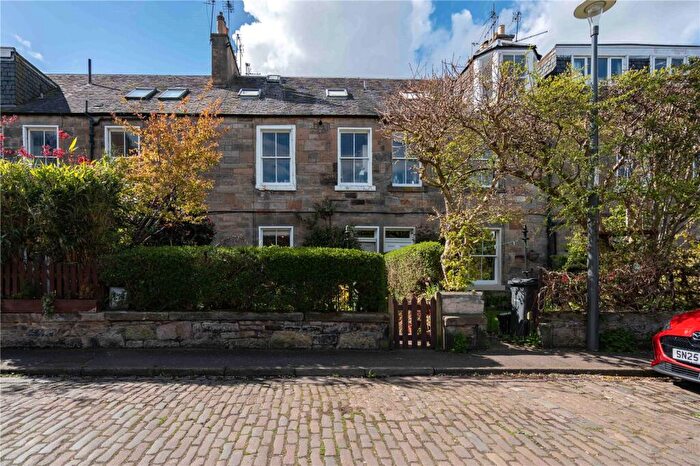 1 Bedroom Apartment For Sale In Bell Place, Stockbridge, Edinburgh, EH3