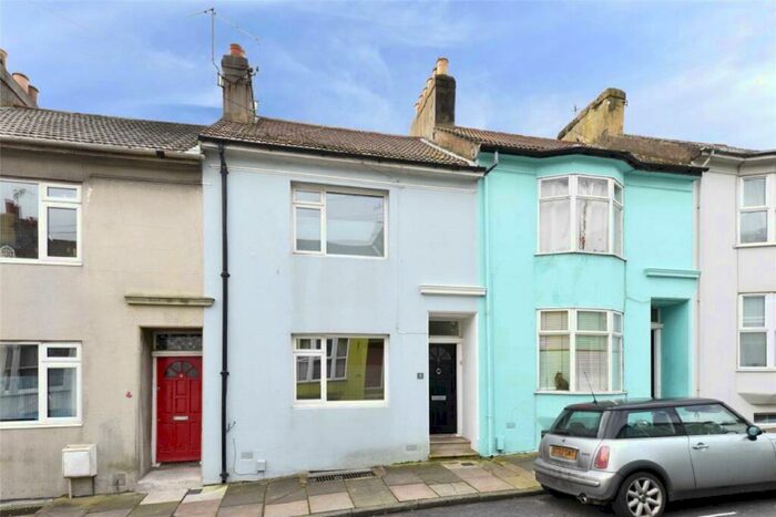 3 Bedroom Terraced House To Rent In Bute Street, Brighton, East Sussex, BN2