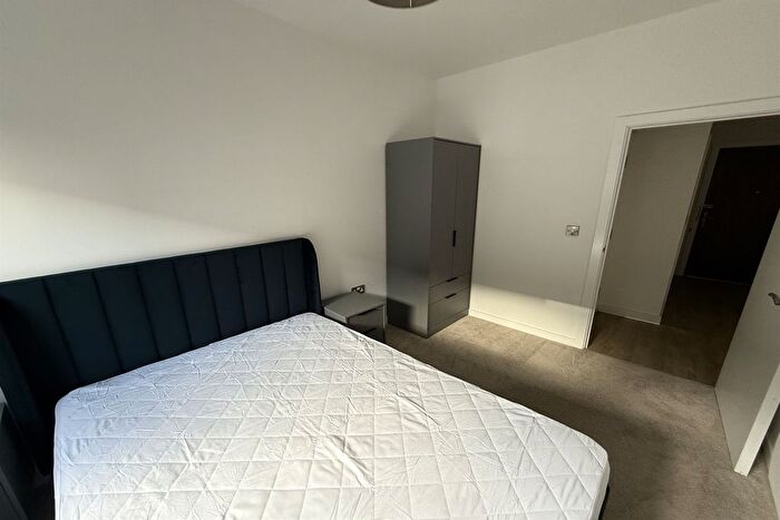 1 Bedroom Flat To Rent In The Loom, Harrison Street, M4