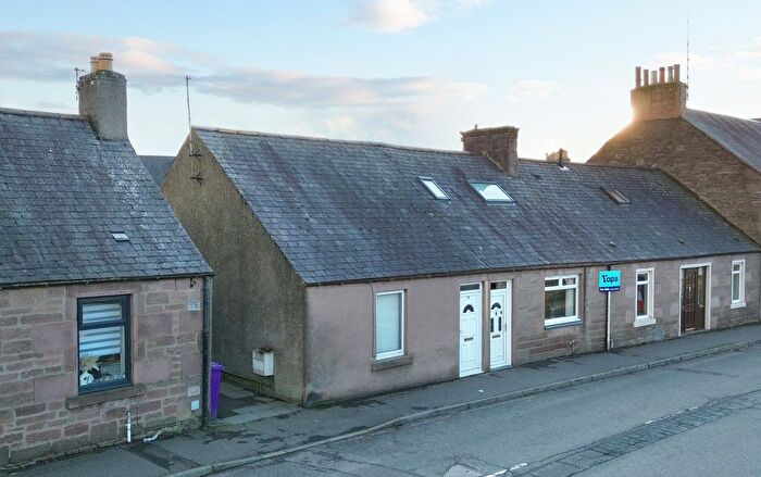 2 Bedroom Cottage For Sale In Prior Road, Forfar, DD8