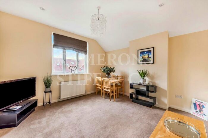 1 Bedroom Flat To Rent In Willesden Lane, Willesden Green, NW2