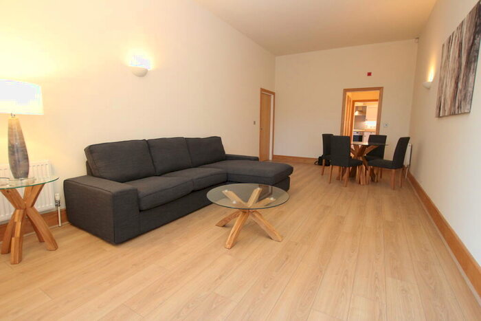 2 Bedroom Apartment To Rent In Arlington House, Lenton Avenue, The Park, Nottingham, NG7