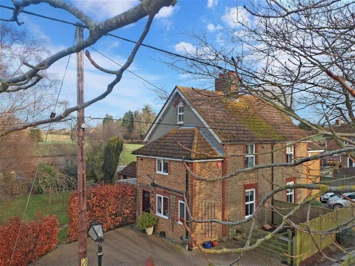 3 Bedroom Semi-Detached House For Sale In Goodnestone Lane, Goodnestone, Faversham, Kent, ME13