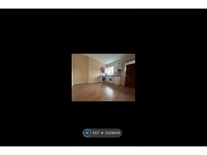 1 Bedroom Flat To Rent In Stapleford, Nottingham, NG9
