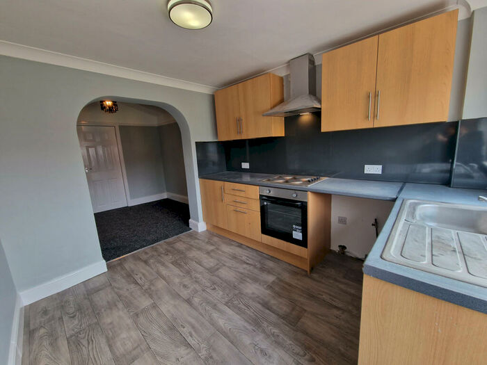 4 Bedroom Terraced House To Rent In Rensburg Street, Hull, North Humberside, HU9