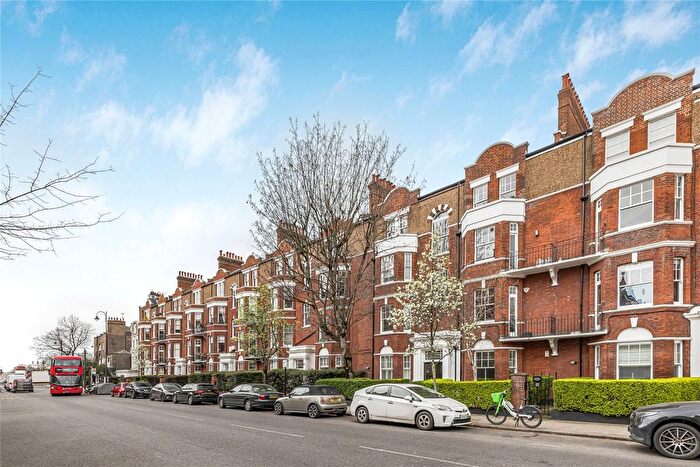3 Bedroom Flat For Sale In Beaufort Mansions, Beaufort Street, Chelsea, London, SW3