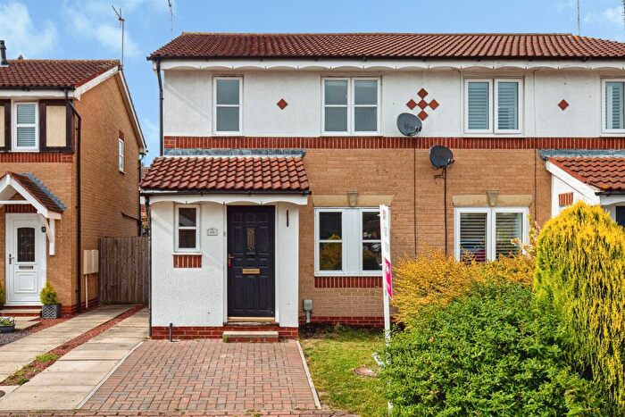 3 Bedroom Semi Detached House For Sale In Tattersall Drive, Beverley, HU17