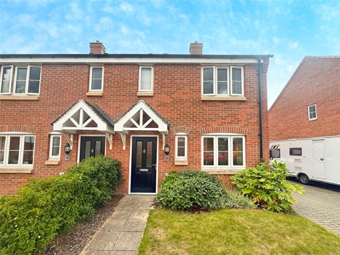 3 Bedroom Semi-Detached House For Sale In Ashmount Close, Loughborough, Leicestershire, LE11