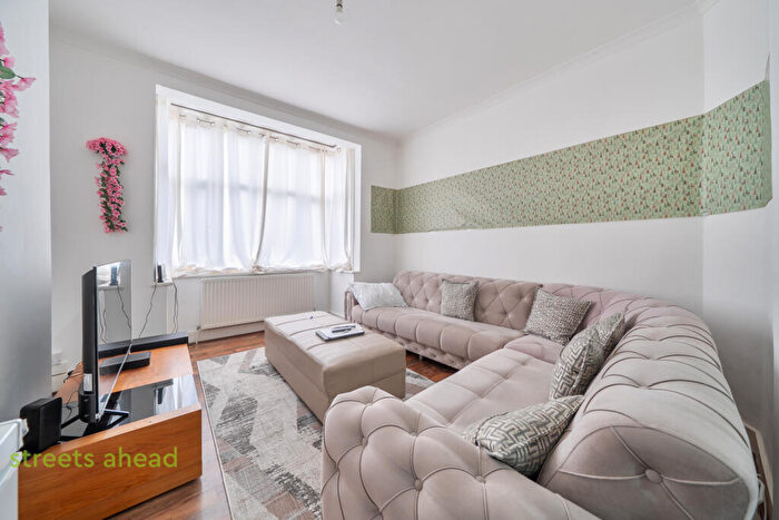 1 Bedroom Apartment To Rent In Francis Road, Croydon, CR0