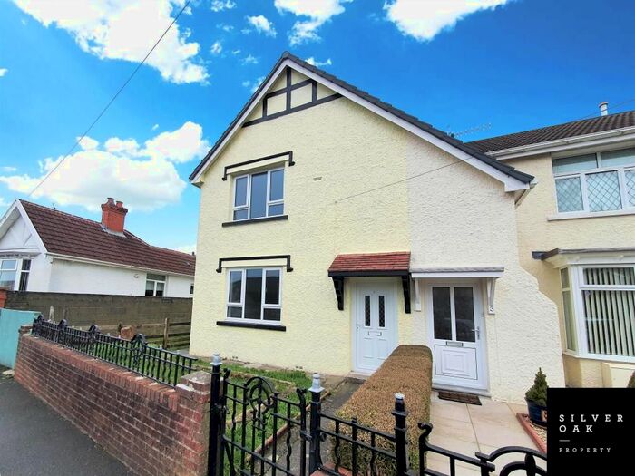 2 Bedroom Semi-Detached House To Rent In Toft Place, Llanelli, SA15