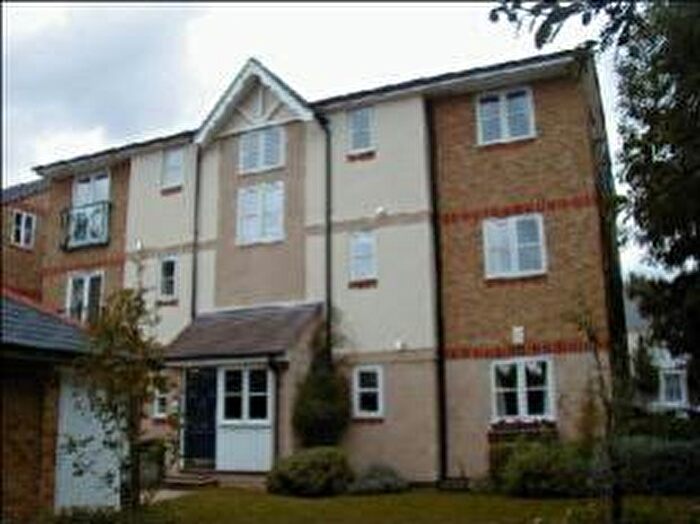 2 Bedroom Flat To Rent In A Ferry Road, New Marston, Oxford, OX3