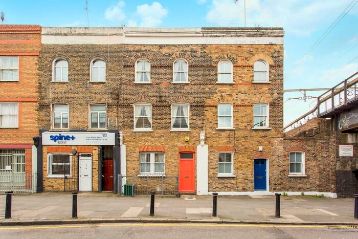 2 Bedroom Flat To Rent In Coborn Road, London, E3