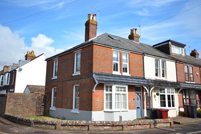 3 Bedroom End Of Terrace House To Rent In Lyndhurst Road, Chichester, PO19