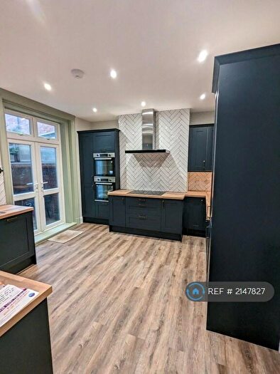 5 Bedroom Terraced House To Rent In Hester Street, Northampton, NN2