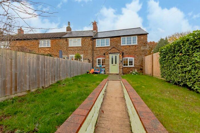 3 Bedroom End Of Terrace House For Sale In Main Street, Wymondham, Melton Mowbray, LE14