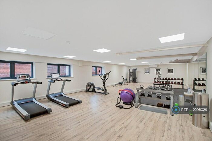 1 Bedroom Flat To Rent In Slough, Slough, SL1