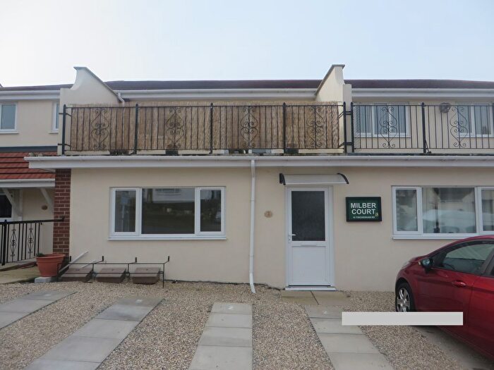 2 Bedroom Maisonette To Rent In Milber Court, Newton Abbot, TQ12
