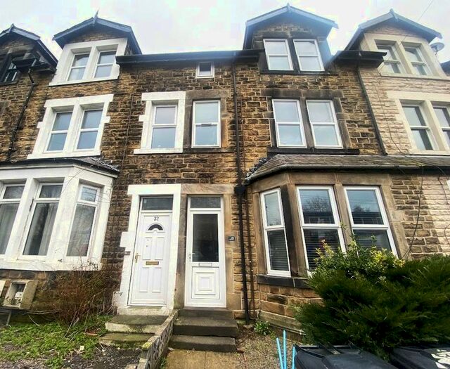 1 Bedroom Flat To Rent In Dragon Road, Harrogate, HG1