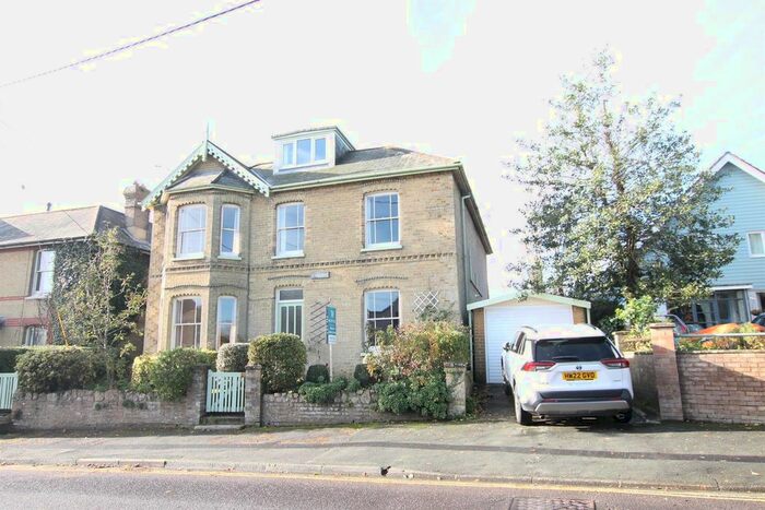 4 Bedroom Detached House To Rent In Eddington Road, St. Helens, Ryde, PO33